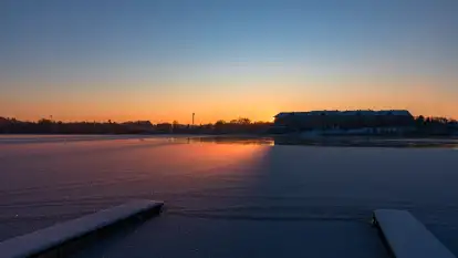 Zachód słońca nad jeziorem Tałty, Mikołajki, styczeń 2024 r.