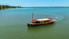 Melanie - replika parostatku, pływająca po Mazurach - zdjęcie 25