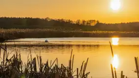 Zachód słońca nad stawami w Martianach, marzec 2024 r. - zdjęcie 12
