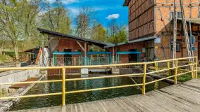 Zabytkowy młyn wodny przy Krutyni, kwiecień 2024 r. - zdjęcie 37