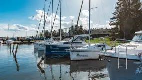 Słoneczne popołudnie w Marina Sośnica w Rynie, kwiecień 2024 r. - zdjęcie 22