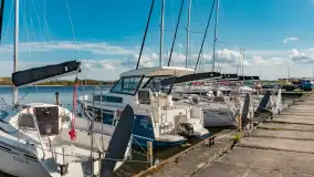 Słoneczne popołudnie w Marina Sośnica w Rynie, kwiecień 2024 r. - zdjęcie 11