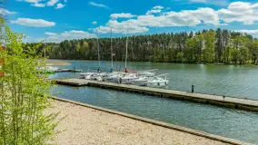 Zdjęcia: Atrakcyjne noclegi w domkach nad jeziorem Nidzkim: Ośrodek Wypoczynkowy Wodnik - zdjęcie 10