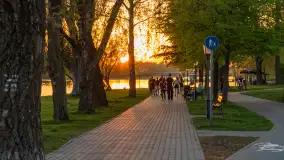 Zachód słońca nad jeziorem Ełckim w Ełku, maj 2024 r. - zdjęcie 24