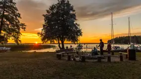 Zachód słońca w przystani Rajcocha, lipiec 2024 r. - zdjęcie 13
