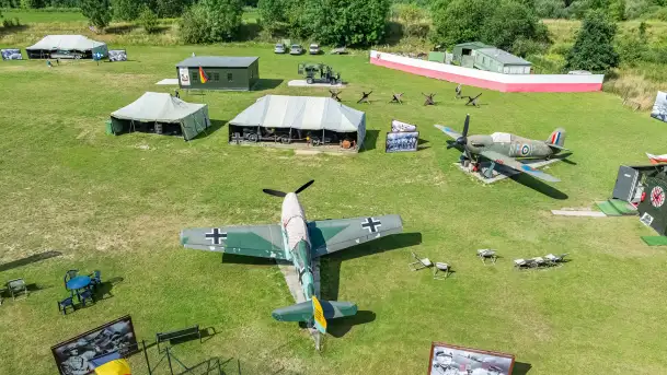 Muzeum Wilcze Lotnisko: Skarbnica Pamiątek po Polskich Dywizjonach Lotniczych - zdjęcie 7