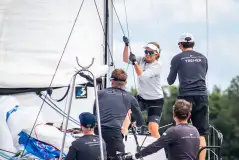 Polska Liga Sterników w Jeziorak Yacht Club: Innowacyjny Inkubator Żeglarstwa Regatowego - zdjęcie 14