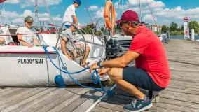 Żeglarska przygoda i rozwój emocjonalny: Unikalne obozy Ważka.net dla młodzieży - zdjęcie 23