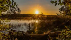 Wschód słońca nad jeziorem Iławki, październik 2024 r. - zdjęcie 1