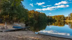 Jesień w Gizycku przy Boyen Water Park, październik 2024 r. - zdjęcie 1