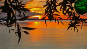 Zachód słońca nad jeziorem Dargin, port Dziki Harsz - zdjęcie 8