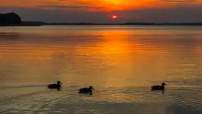 Zachód słońca nad jeziorem Święcajty, Ogonki, wrzesień 2024 r. - zdjęcie 11
