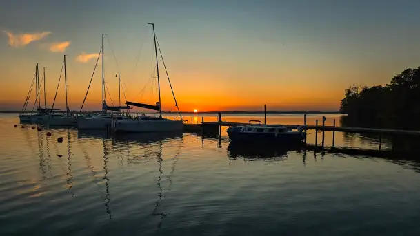 Zachód słońca nad jeziorem Dargin, Dziki Harsz, wrzesień 2024 r.