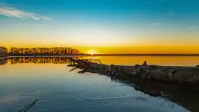 Wschód słońca nad jeziorem Dargin, most Sztynorcki, grudzień 2024 r. - zdjęcie 8