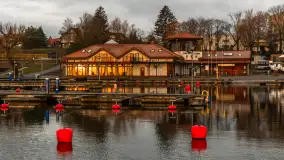 Wschód słońca nad jeziorem Niegocin w Wilkasach, grudzień 2024 r. - zdjęcie 39