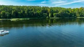 Mikołajki i okoliczne jeziora z drona, wrzesień 2024 r. - zdjęcie 42