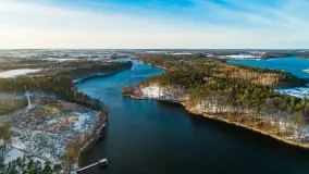 Zimowe jezioro Tajty i okolice z drona, styczeń 2025 r. - zdjęcie 21