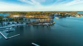 Zimowe jezioro Tajty i okolice z drona, styczeń 2025 r. - zdjęcie 33