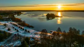 Wschód słońca nad jeziorem Święcajty w Kolonii Rybackiej - zdjęcie 17