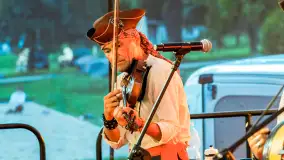 Grają na Mazurach, koncert Zrefowani, Nowy Sztynort - zdjęcie 15