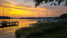 Wschody słońca w Łabędzim Ostrowiu nad jeziorem Kisajno - zdjęcie 13