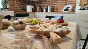 Kremowy smak Mazur – idealny na stół wielkanocny od Chèvre au lait - zdjęcie 2