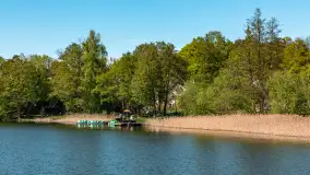 Jezioro Czos, Mrągowo widziane z wody, maj 2025 r. - zdjęcie 31