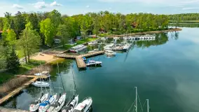 Łabędzi Ostrów i jezioro Kisajno przed Majówką - zdjęcie 15