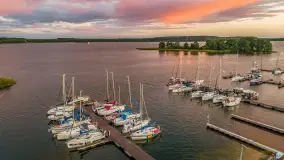 Zachód słońca z tęczą w tle, przystań Nautica, sierpień 2025 r. - zdjęcie 38