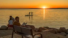 Zachód słońca nad jeziorem Śniardwy, Marina Śniardwy, sierpień 2025 r. - zdjęcie 17