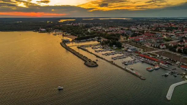 Zachód słońca nad Giżyckiem i Ekomariną, sierpień 2025 r. - zdjęcie 9