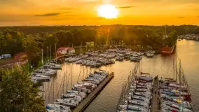 Zachód słońca w Węgorzewie, port Keja, sierpień 2025 r. - zdjęcie 16