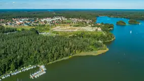 Jezioro Nidzkie przy porcie Pod Dębem, Ruciane-Nida, sierpień 2025 r. - zdjęcie 12