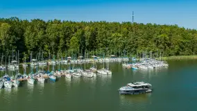 Pod Dębem nad jeziorem Nidzkim z lotu ptaka, sierpień 2025 r. - zdjęcie 16