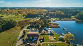 Jezioro Święcajty i Ognisty Ptak z drona, jesień 2025 r. - zdjęcie 23