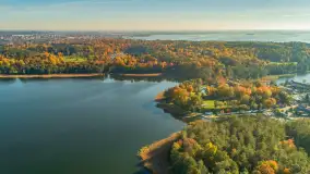 Jesień nad jeziorem Kisajno w Pięknej Górze, październik 2025 r. - zdjęcie 7