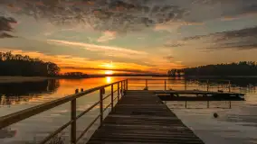 Zachód słońca nad jeziorem Gołdopiwo, listopad 2025 r. - zdjęcie 16