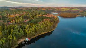 Zachód słońca nad jeziorem Gołdopiwo z drona, listopad 2025 r. - zdjęcie 37