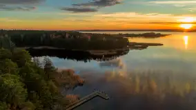 Zachód słońca nad jeziorem Gołdopiwo z drona, listopad 2025 r. - zdjęcie 23