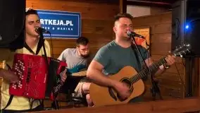 Zdjęcia: Szanty o współczesnym zabarwieniu w Tawernie Keja  - zdjęcie 15