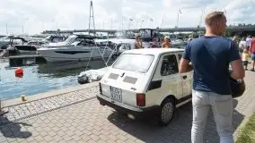 Zdjęcia:  Zlot "maluchów" w Giżycku. Nie ma klimy, ale jest klimat - zdjęcie 19