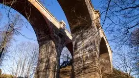 Zdjęcia: Mosty w Botkunach i Kiepojcach - tajemnicze i schowane w lasach - zdjęcie 8