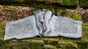 Wilczy Szaniec w Gierłoży zimą jeszcze lepiej widoczny - zdjęcie 57