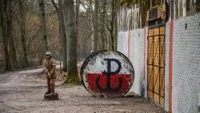 Wilczy Szaniec w Gierłoży zimą jeszcze lepiej widoczny - zdjęcie 137