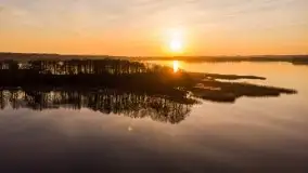 Jezioro Stręgiel skąpane w złocie zachodu słońca - zdjęcie 14