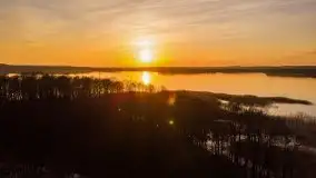 Jezioro Stręgiel skąpane w złocie zachodu słońca - zdjęcie 20