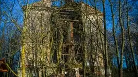 Niszczejąca perełka włoskiej architektury w Silginach - zdjęcie 3