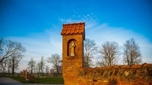 Warnikajmy - „drugi Malbork” na Mazurach - zdjęcie 11