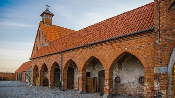 Warnikajmy - „drugi Malbork” na Mazurach - zdjęcie 2