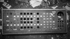 Cień historii sprzed kilkudziesięciu lat w jednym z pałacyków - zdjęcie 25